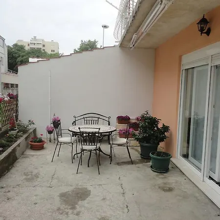 Ivana Apartman *