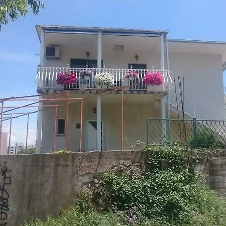 Ivana Apartman
